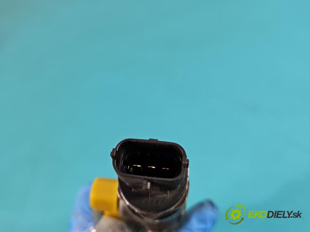 Jaguar XF II X260 2015- 2.0d 179KM automatic 132 kW 1999 cm3 4- lišta vstrekovacia 0445214332 (Vstrekovacie lišty)