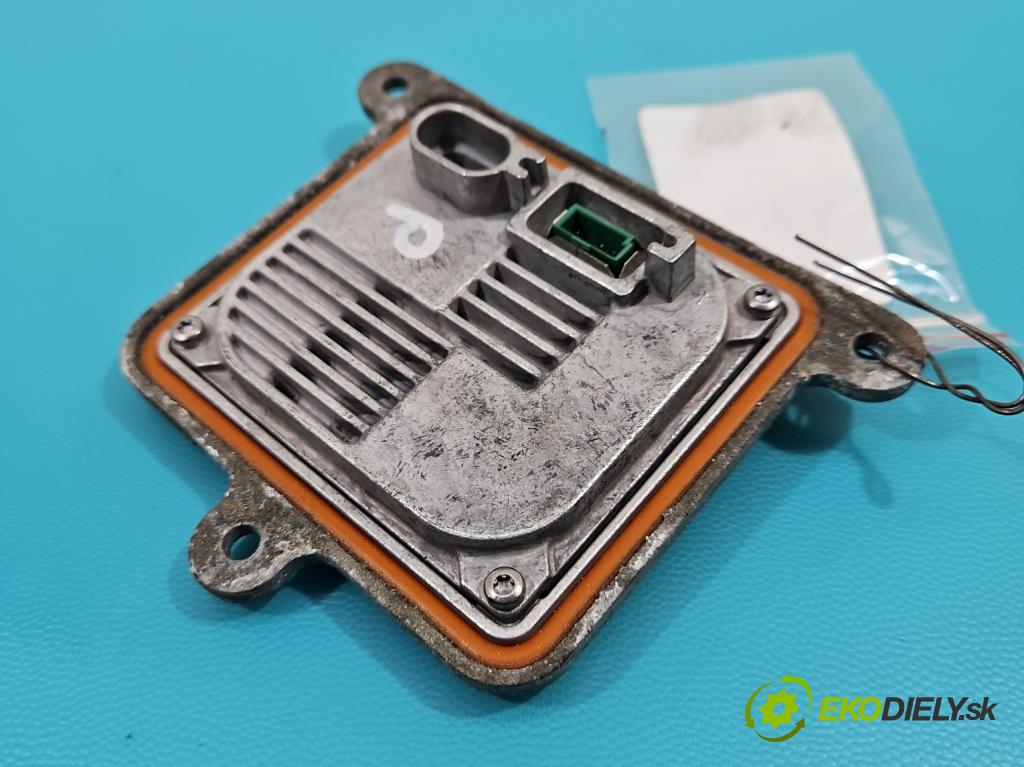 Land rover Discovery Sport 2014-2019 L550 2.0 T 241KM automatic 177 kW 1999 cm3 5- střídač: xenon A71154400DG (Riadiace jednotky xenónu)