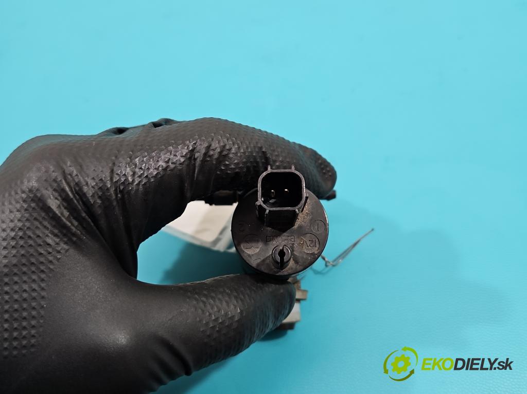 Land rover Discovery Sport 2014-2019 L550 2.0 T 241KM automatic 177 kW 1999 cm3 5- pompa ostrekovačov 1011284 (Motorčeky, čerpadlá ostrekovačov)