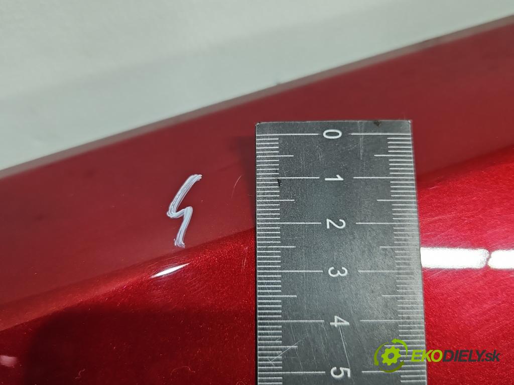 Land rover Discovery Sport 2014-2019 L550 2.0 T 241KM automatic 177 kW 1999 cm3 5- blatnik přední levý  (Predné ľavé)