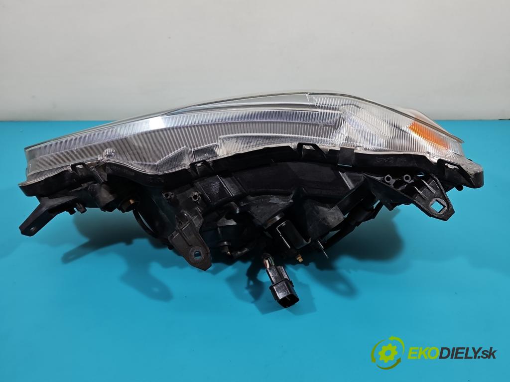 Mitsubishi Lancer VIII 2007-2016 1.8 16V 143 HP manual 105 kW 1798 cm3 5- Reflektor: pravý  (Pravé)