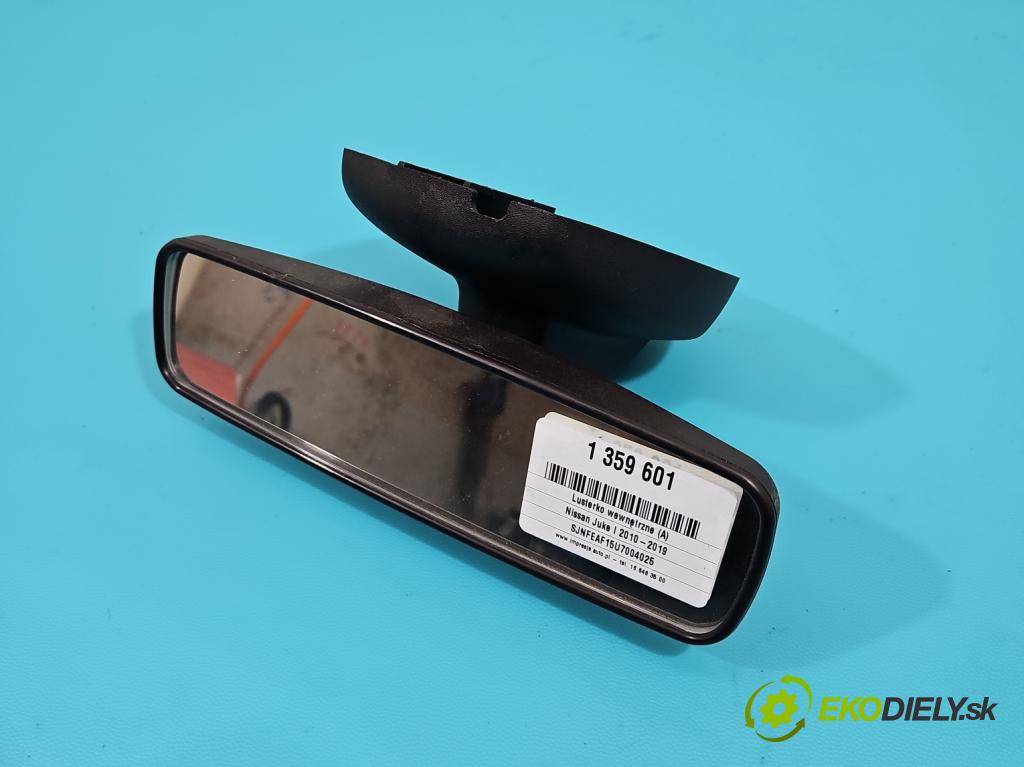 Nissan Juke I 2010-2019 1.2 T 116 hp manual 85 kW 1197 cm3 5- zpětné zrcátko vnitřní  (Světla vnitřní)