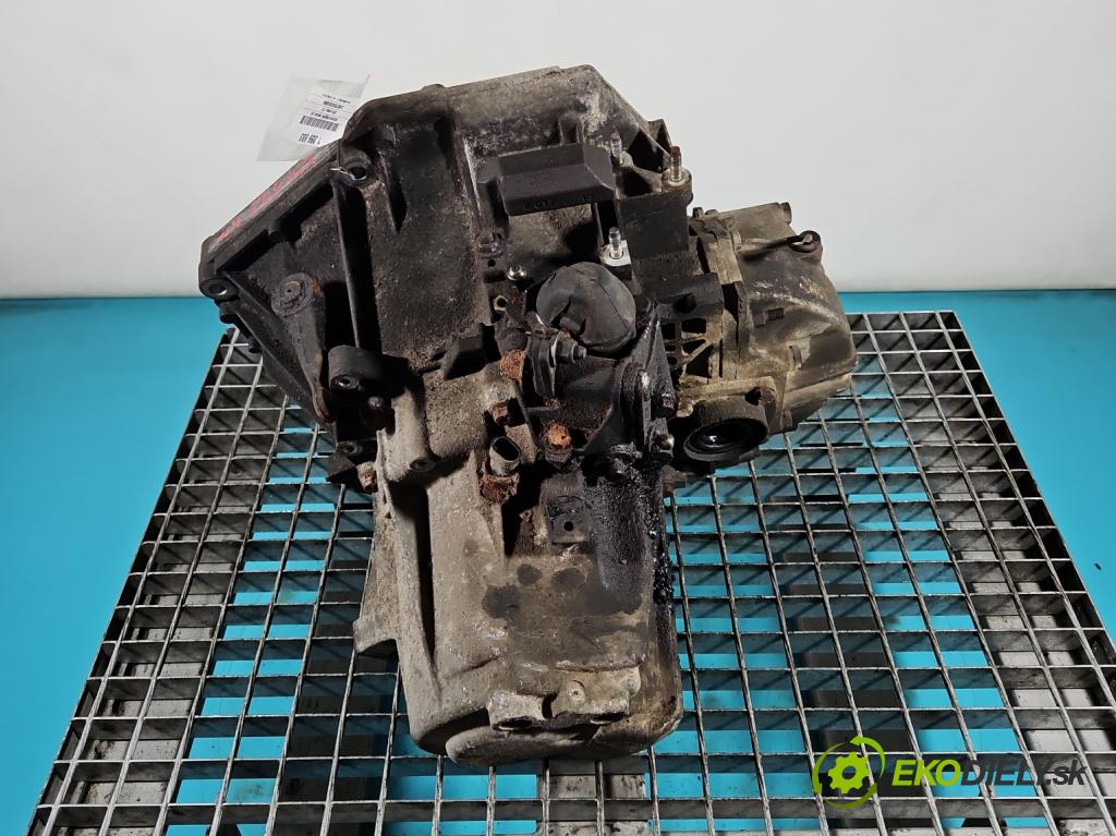 Alfa romeo 147 1.9 jtd 140 HP manual 103 kW 1910 cm3 5- prevodovka stupeň,rýchlosť manual 46433289
