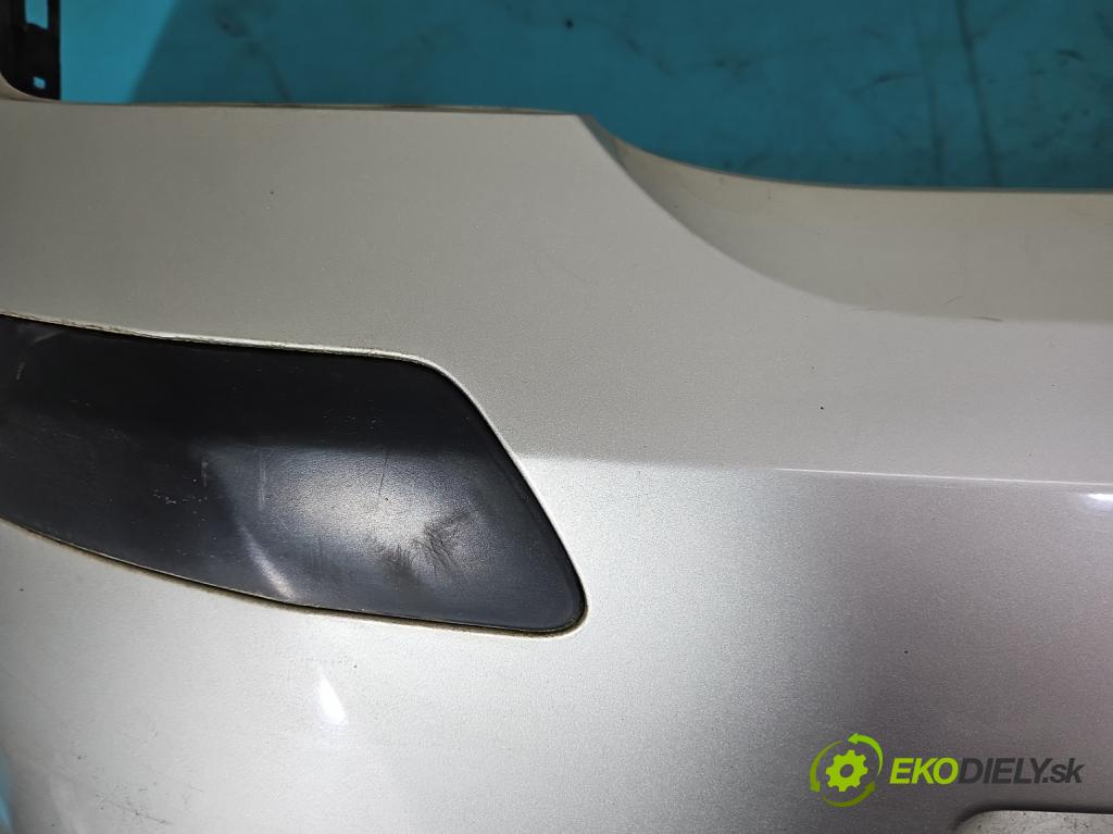 Peugeot 308 I 2007-2013 1.4 16V 95 hp manual 70 kW 1397 cm3 5- nárazník zadní  (Ostatné)