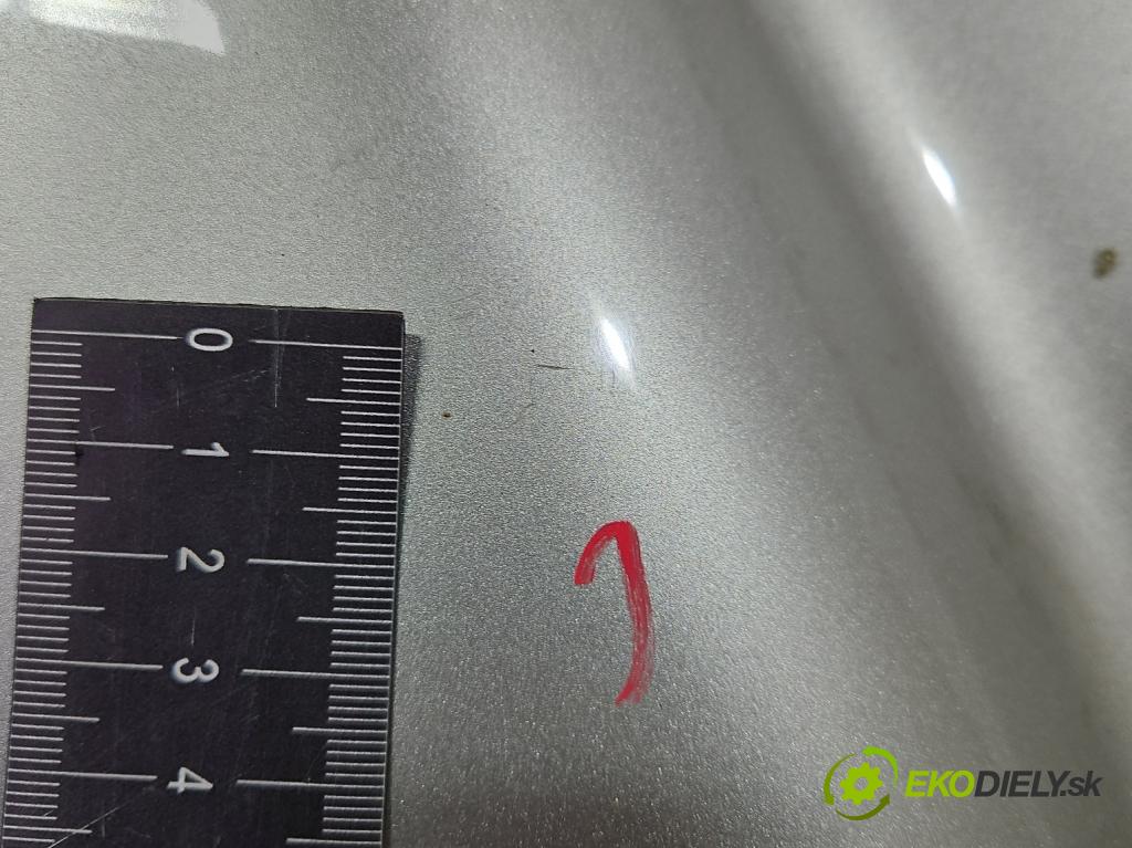Peugeot 308 I 2007-2013 1.4 16V 95 HP manual 70 kW 1397 cm3 5- kapota predná
