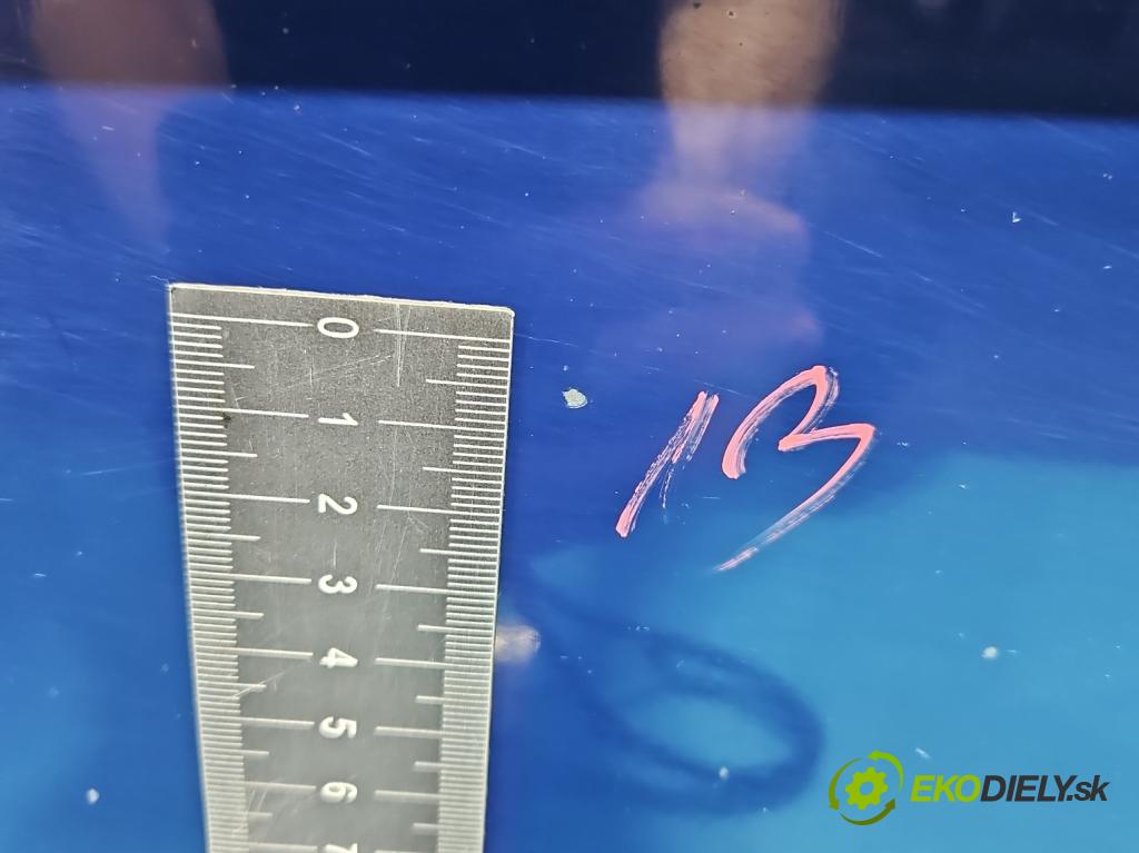 Toyota Corolla E12 2001-2009 1.4 16v 97KM manual 71 kW 1398 cm3 3- dvere predné ľavé  (Ostatné)