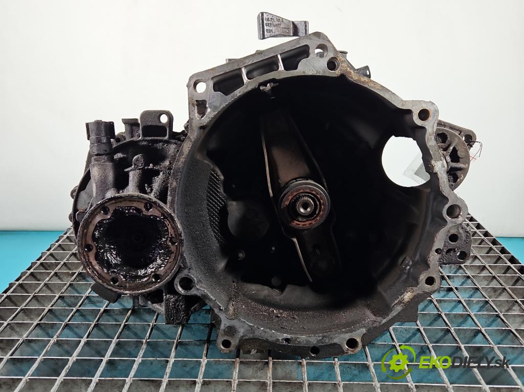 Vw Golf IV 1997-2003 1.8 20V 125 HP manual 92 kW 1781 cm3 3- prevodovka stupeň,rýchlosť manual CZM