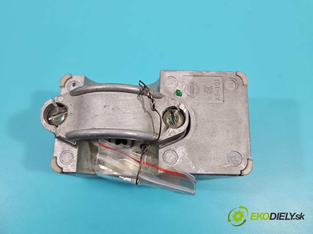 Nissan Juke I 2010-2019 1.2 T 116 HP manual 85 kW 1197 cm3 5- Blokáda: řízení: AS-101 (Ostatné)