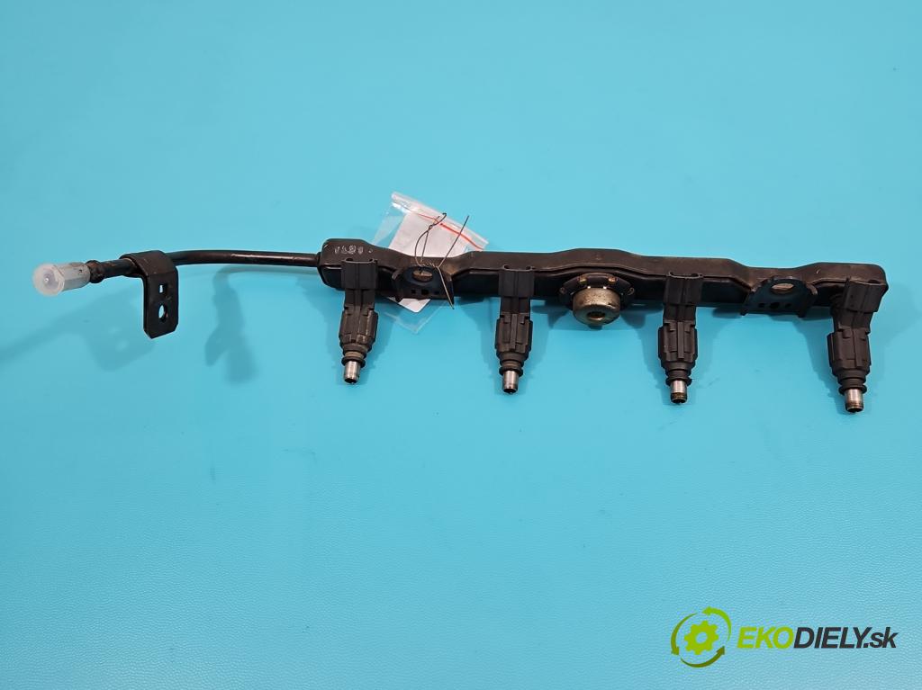 Toyota Corolla E12 2001-2009 1.4 16V 97KM manual 71 kW 1398 cm3 5- vstrek 0280155936 (Vstrekovače)
