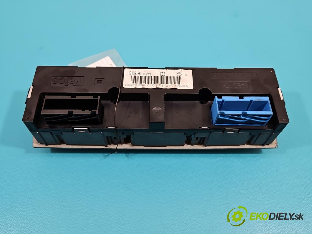 Opel Vectra C 2002-2008 2.2 16V 155 HP manual 114 kW 2198 cm3 4- panel kúrenia 13138196