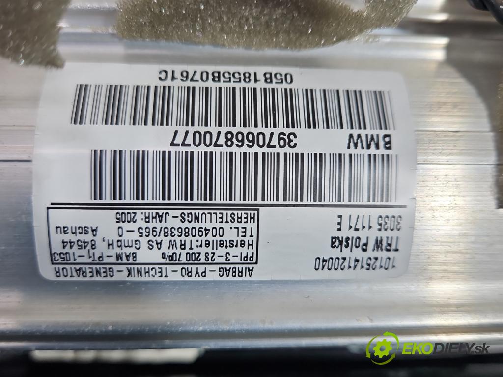Bmw 1 E87 2004-2011 1.6 116 HP manual 85 kW 1596 cm3 5- kokpit,pristrojová doska rozdeľovacia