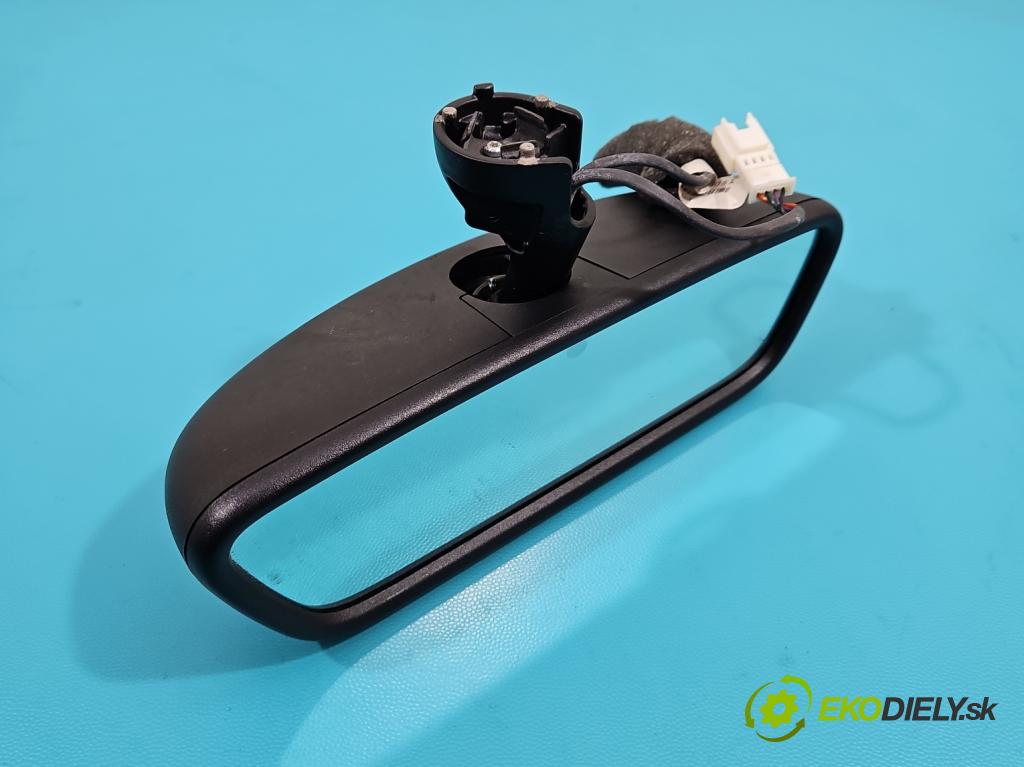 Mercedes GLA X156 2013-2019 1.6 T 156 HP automatic 115 kW 1595 cm3 5- zrkadlo uvnitř:  (Spätné zrkadlá vnútorné)