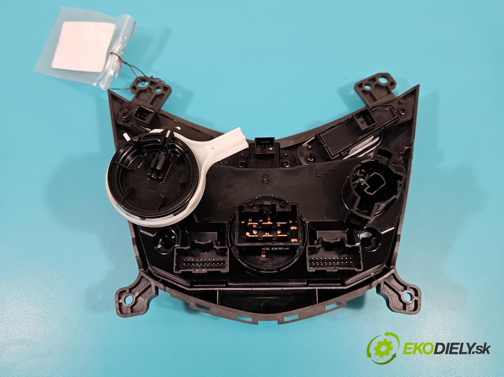 Chevrolet Aveo T300 2011-2014 1.2 16V 86 HP manual 63 kW 1229 cm3 4- panel kúrenia 95076682