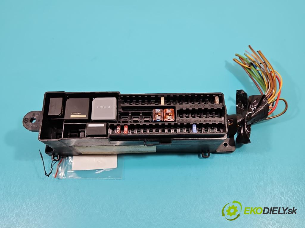 Ford Focus Mk3 2010-2018 1.6 tdci 95 hp manual 70 kW 1560 cm3 5- skříňka pojistková 55FK01P1B (Pojistkové skříňky)