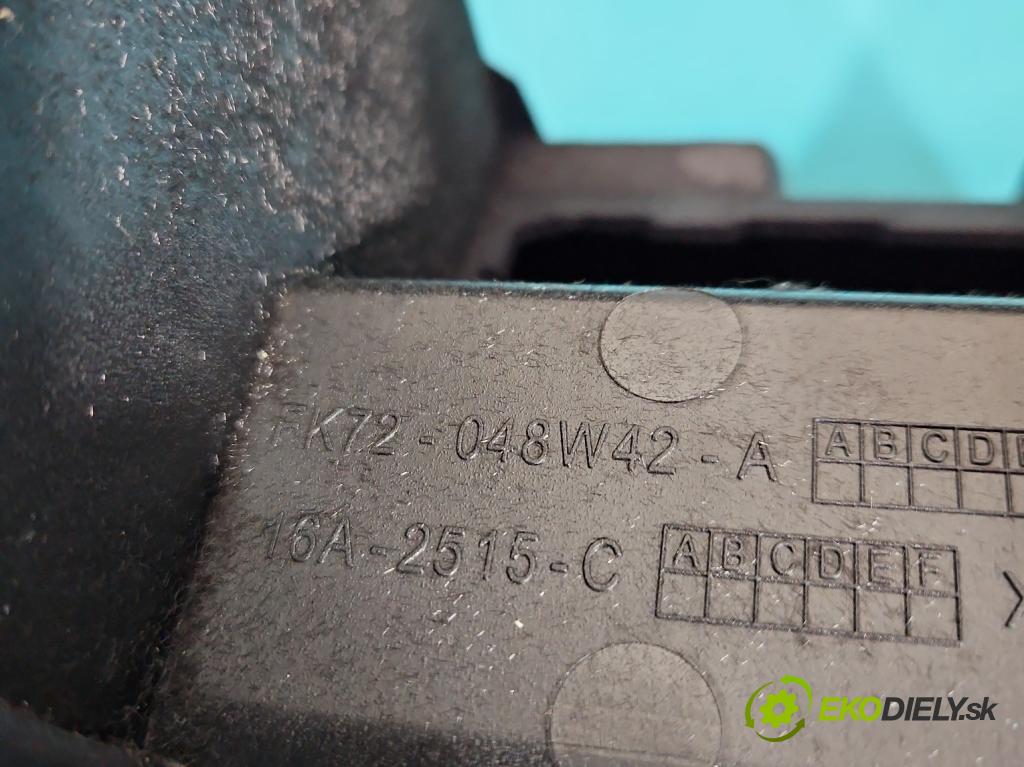 Land rover Discovery Sport 2014-2019 L550 2.0 T 241KM automatic 177 kW 1999 cm3 5- operadlo FK72-048W42-A (Lakťové opierky)