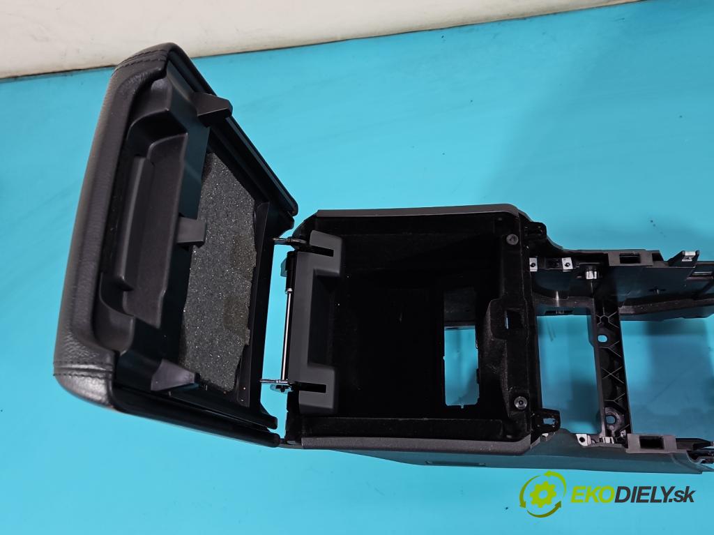 Land rover Discovery Sport 2014-2019 L550 2.0 T 241KM automatic 177 kW 1999 cm3 5- operadlo FK72-048W42-A (Lakťové opierky)