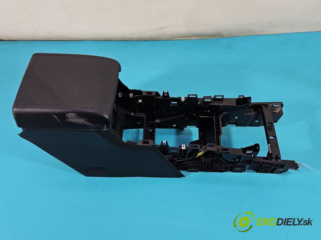 Land rover Discovery Sport 2014-2019 L550 2.0 T 241KM automatic 177 kW 1999 cm3 5- operadlo FK72-048W42-A (Lakťové opierky)