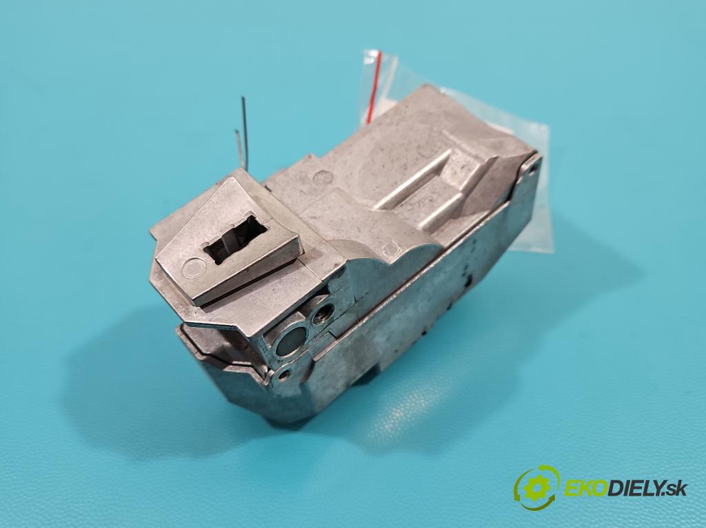 Land rover Discovery Sport 2014-2019 L550 2.0 T 241KM automatic 177 kW 1999 cm3 5- Blokáda: řízení: BJ32-3K772-AD (Ostatné)