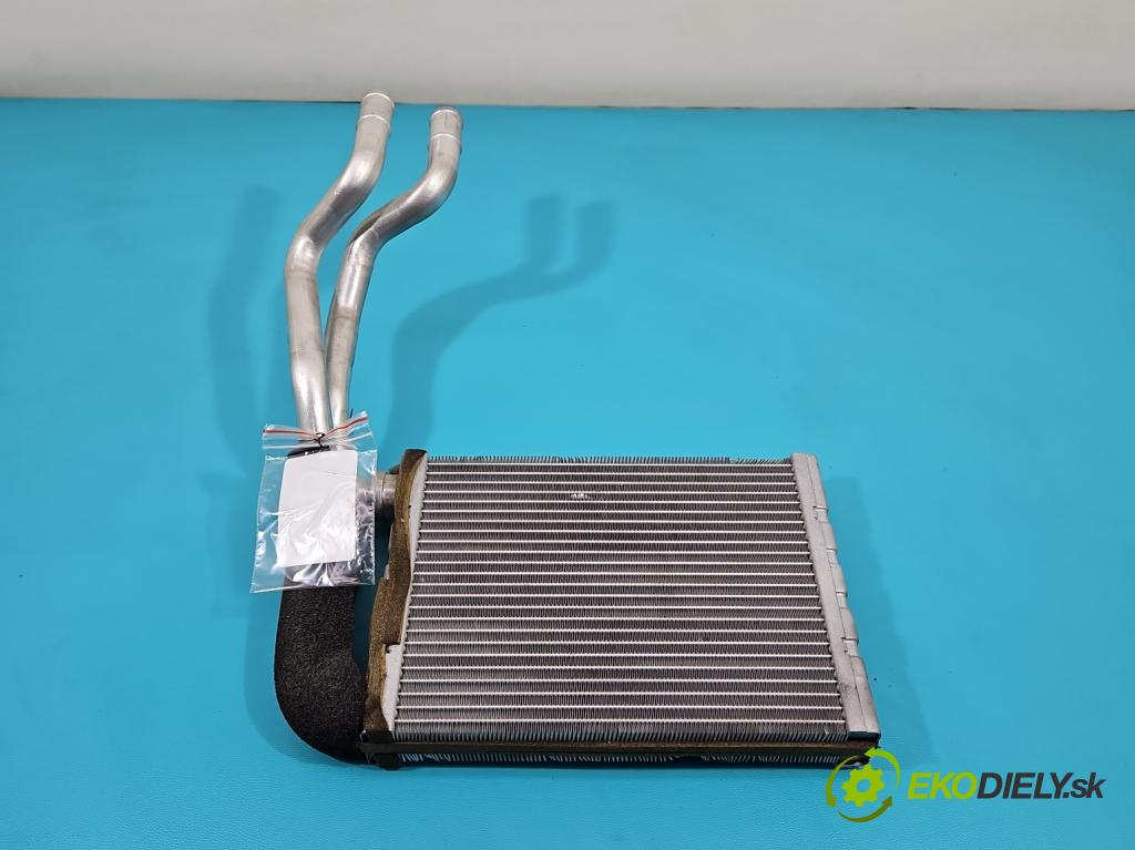 Nissan Juke I 2010-2019 1.2 T 116 hp manual 85 kW 1197 cm3 5- radiátor  (Radiátory topení)