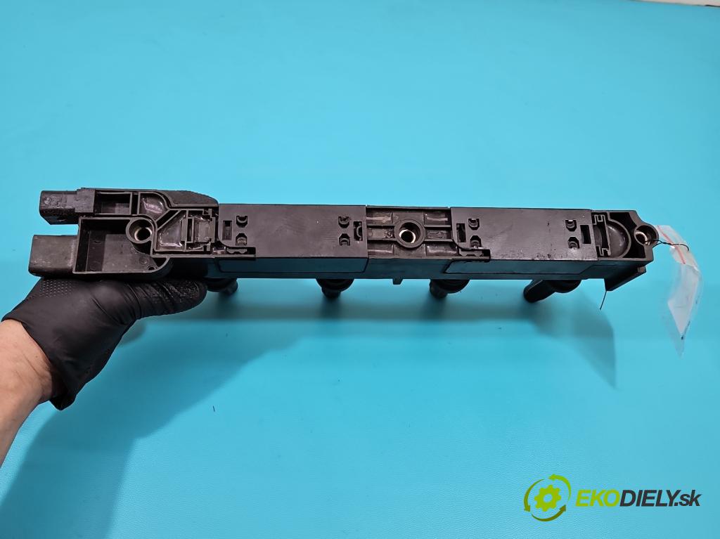 Citroen C5 I 2001-2008 1,8.0 16V 116 HP manual 85 kW 1749 cm3 5- cievka zapaľovacia  (Zapaľovacie cievky, moduly)