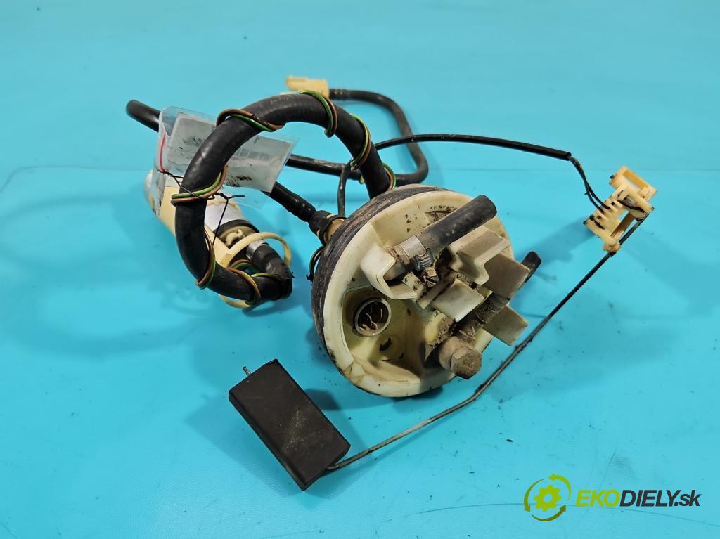 Audi 80 B4 1991-1994 2.0 90 hp manual 66 kW 1984 cm3 4- čerpadlo paliva 