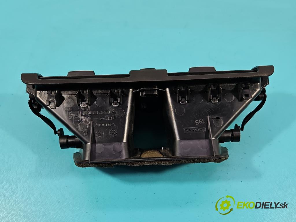 Bmw 1 E87 2004-2011 1.6 116 HP manual 85 kW 1596 cm3 5- Mřížka: kúrenia stredová 7059189 (Mriežky kúrenia (fukáre))