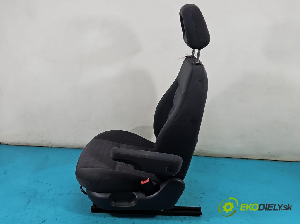 Seat Alhambra I 1996-2010 1.9 tdi 90 HP manual 66 kW 1896 cm3 5- Sedačka pravý  (Sedačky, sedadlá)