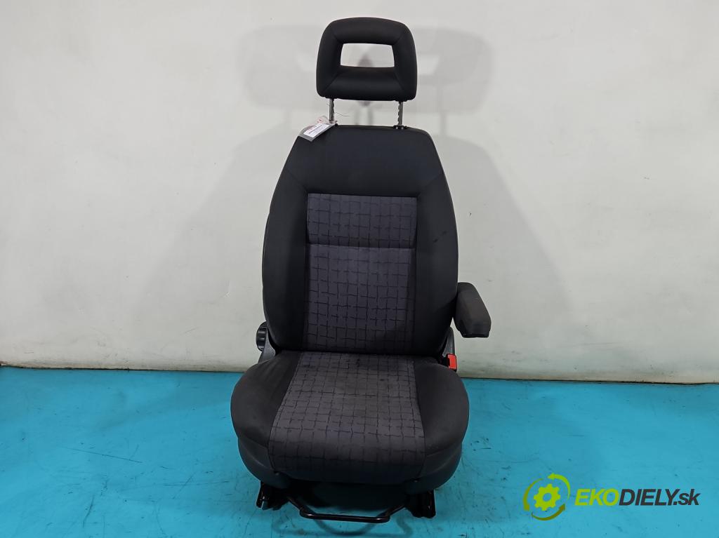 Seat Alhambra I 1996-2010 1.9 tdi 90 HP manual 66 kW 1896 cm3 5- Sedačka pravý  (Sedačky, sedadlá)