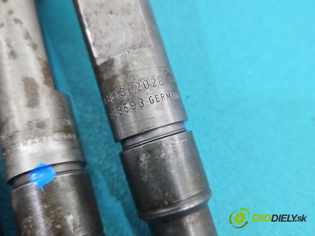 Seat Toledo II 1998-2004 1.9 tdi 110 HP manual 81 kW 1896 cm3 4- vstrek 038130202B (Vstrekovač paliva)