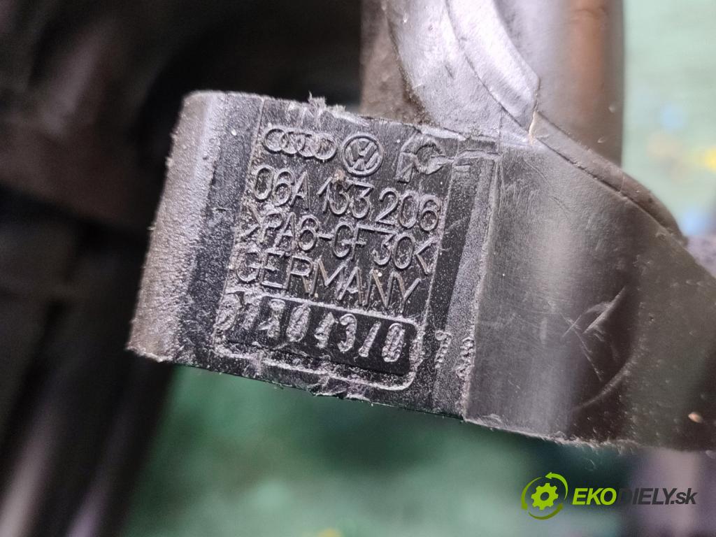 Audi A3 8L 1996-2003 1.6 SR 101 HP manual 74 kW 1595 cm3 3- zvod nasávací 06A133206 (Sacie potrubia)