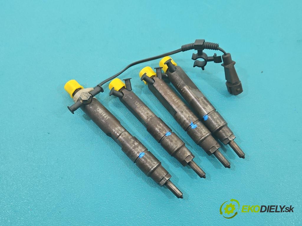 Skoda Octavia I 1996-2010 1.9 tdi 90 HP manual 66 kW 1896 cm3 5- vstrek 038130201F (Vstrekovač paliva)