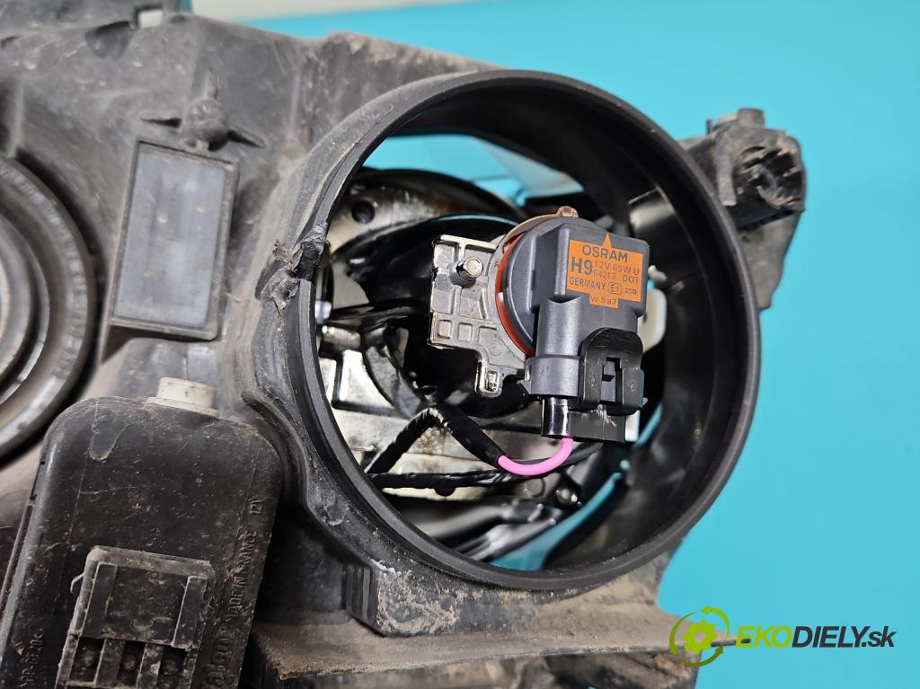 Jeep Compass I 2006-2016 2.4 16V 170 HP automatic 125 kW 2359 cm3 5- Reflektor: pravý 68185340AB (Pravé)