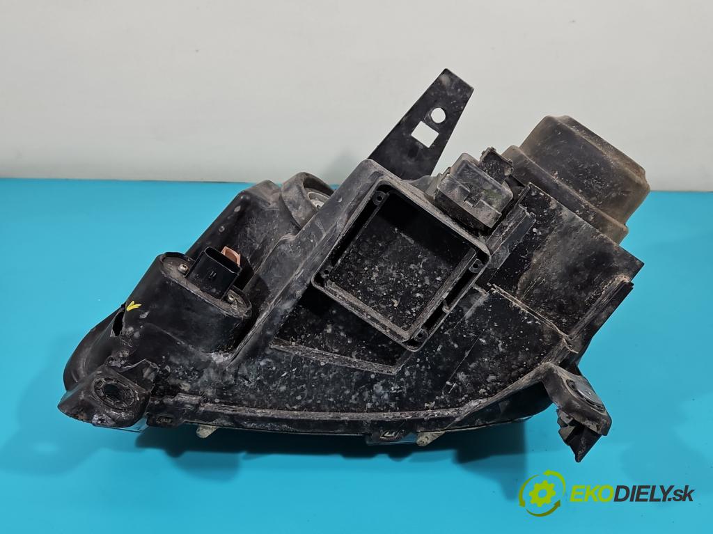 Jeep Compass I 2006-2016 2.4 16V 170 HP automatic 125 kW 2359 cm3 5- Reflektor: pravý 68185340AB (Pravé)