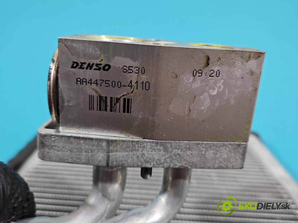 Jeep Compass I 2006-2016 2.4 16V 170 hp automatic 125 kW 2359 cm3 5- radiátor  (Radiátory topení)