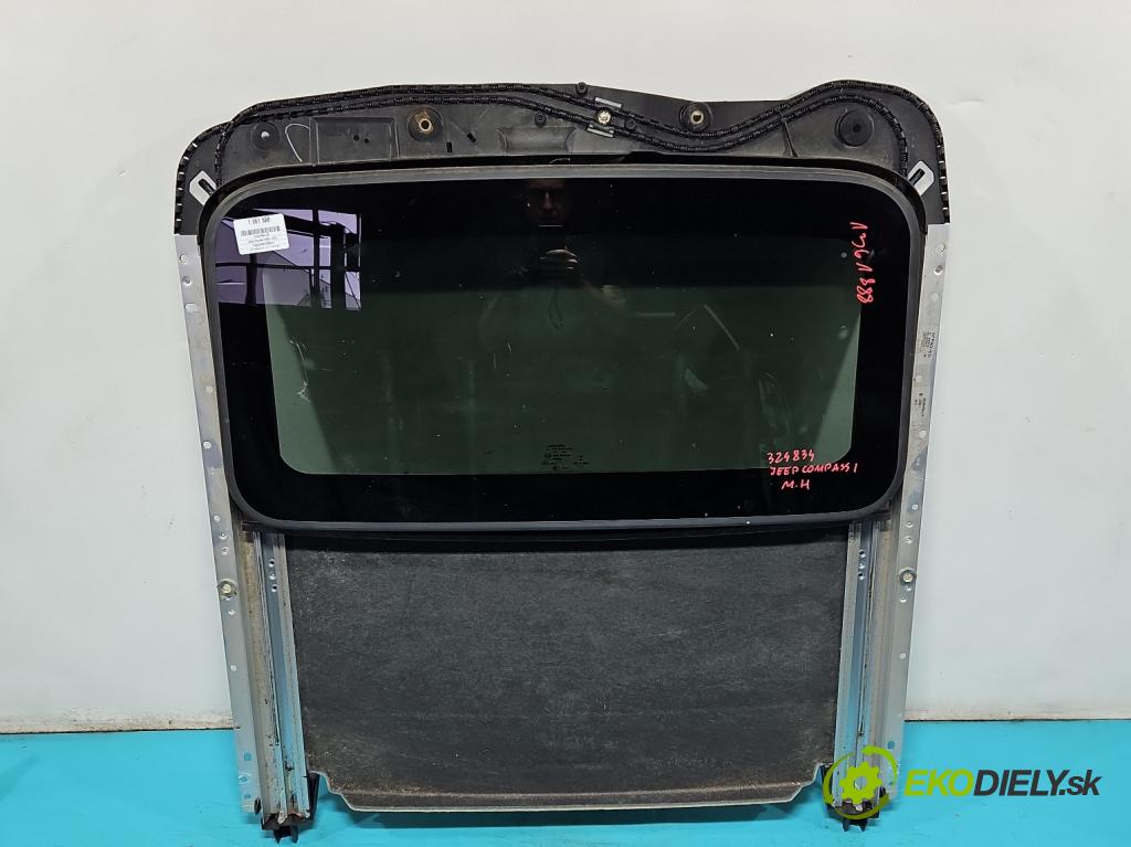 Jeep Compass I 2006-2016 2.4 16V 170 HP automatic 125 kW 2359 cm3 5- Střešní okno:  (Sklá karosérie)