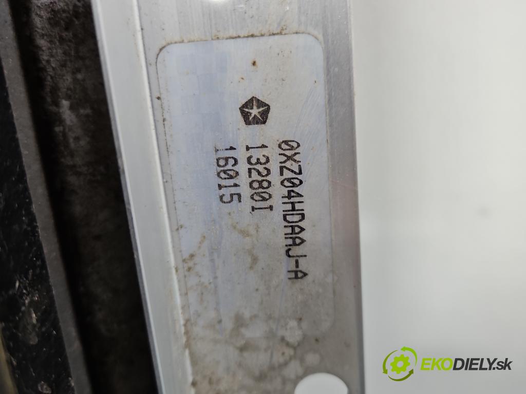 Jeep Compass I 2006-2016 2.4 16V 170 HP automatic 125 kW 2359 cm3 5- Střešní okno:  (Sklá karosérie)