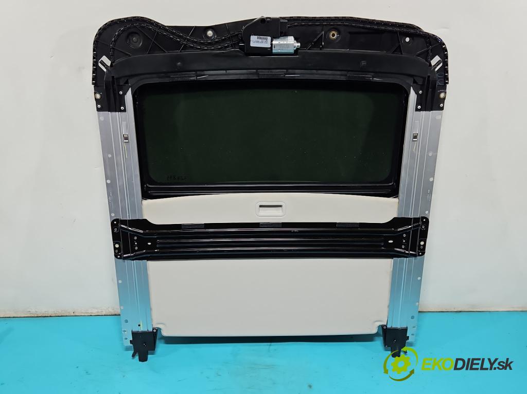 Jeep Compass I 2006-2016 2.4 16V 170 HP automatic 125 kW 2359 cm3 5- Střešní okno:  (Sklá karosérie)