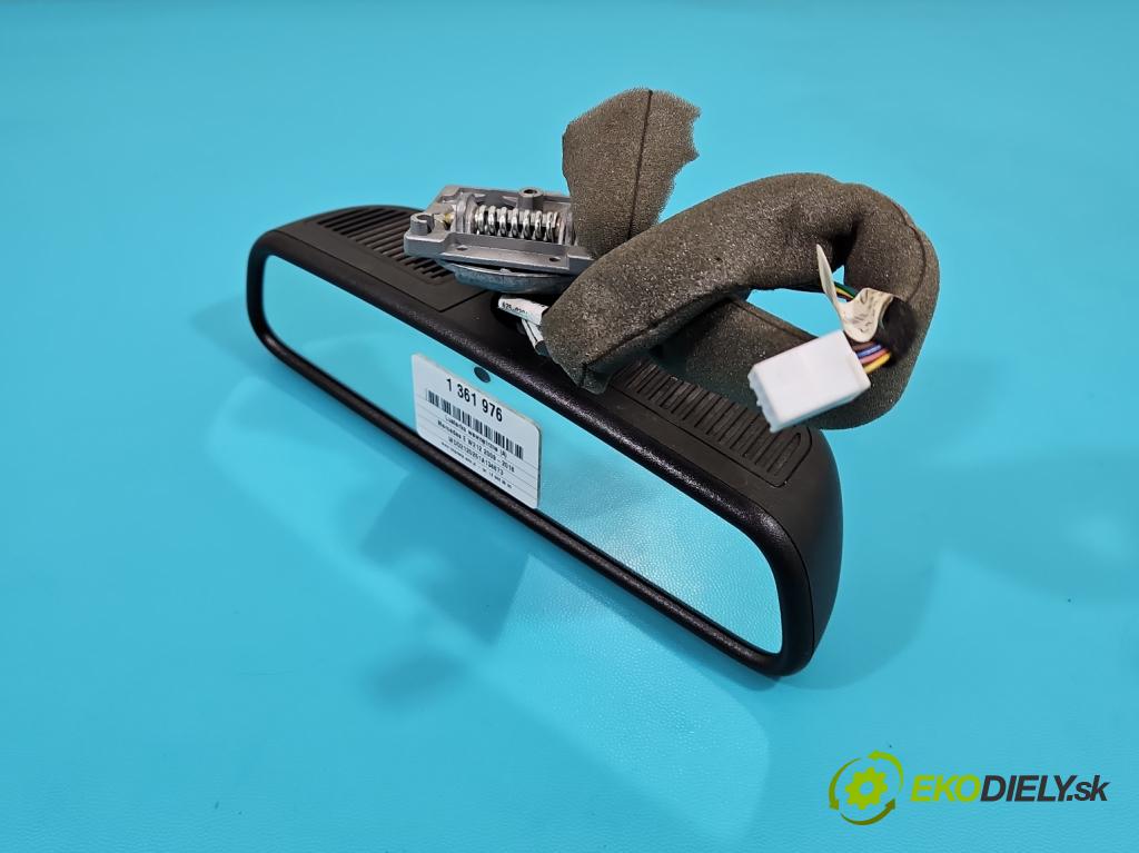 Mercedes E W212 2009-2016 3.0 cdi V6 (642890) 231 hp automatic 170 kW 2987 cm3 4- zpětné zrcátko vnitřní  (Světla vnitřní)