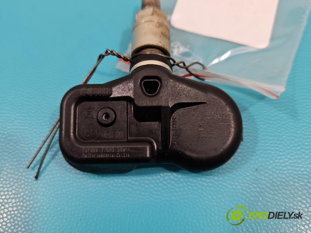 Nissan Juke I 2010-2019 1.2 T 116 hp manual 85 kW 1197 cm3 5- snímač tlaku pneumatika 10R-036201 (Snímače tlaku v pneumatikách)