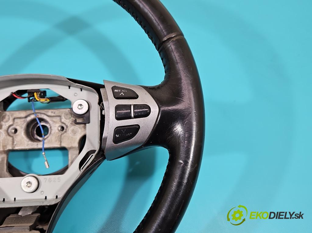 Suzuki Grand Vitara II 2005-2014 1.9 DDiS 129 HP manual 95 kW 1870 cm3 5- volant  (Volanty)