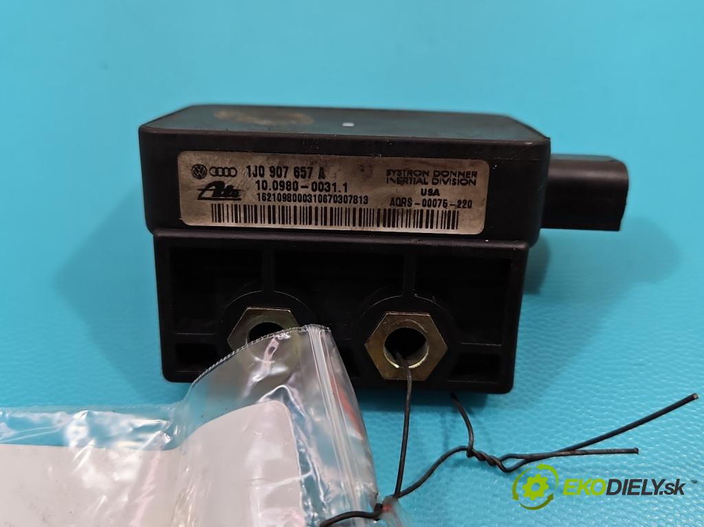 Vw Golf IV 1997-2003 1.9 TDI 116 HP manual 85 kW 1896 cm3 5- snímač ESP 1J1907637A