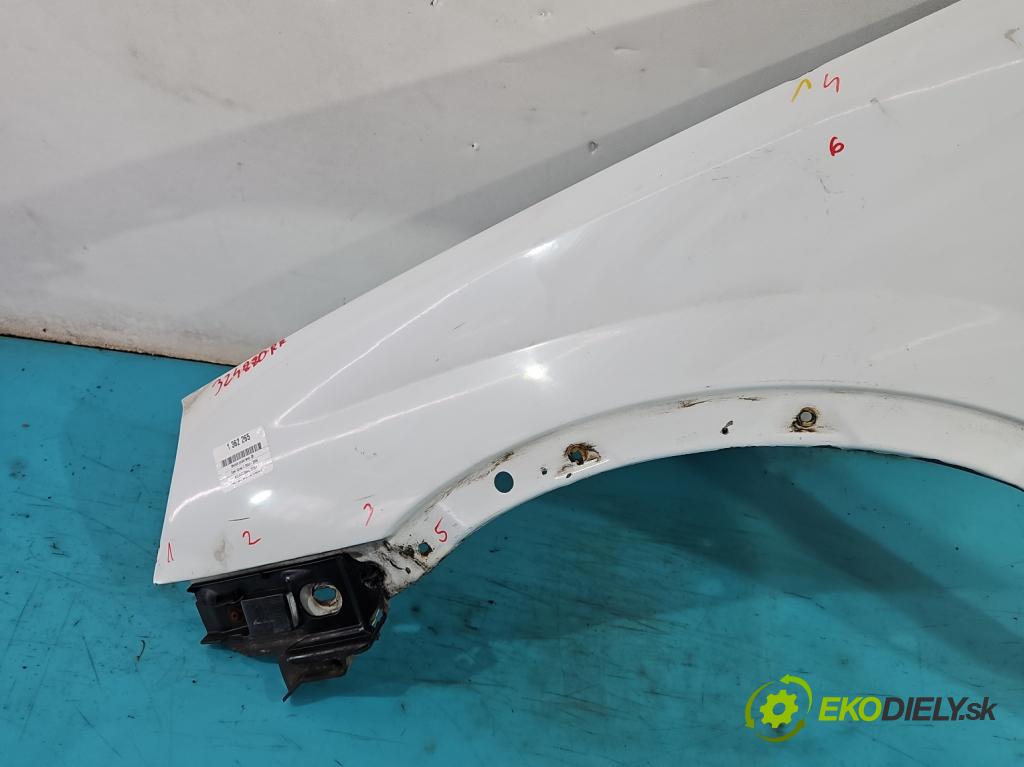 Opel Corsa C 2000-2006 1.2 16v 75 hp manual 55 kW 1199 cm3 3- blatnik přední levý  (Predné ľavé)