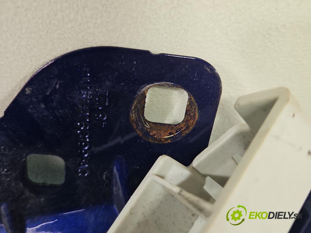 Ford Focus Mk3 2010-2018 1.6 tdci 95 hp manual 70 kW 1560 cm3 5- blatnik přední levý  (Predné ľavé)