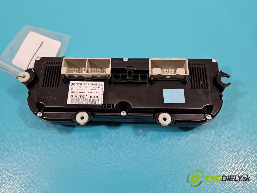 Skoda Superb II 2008-2015 2.0 TDI 140 HP manual 103 kW 1968 cm3 4- panel kúrenia 3T0907044BL