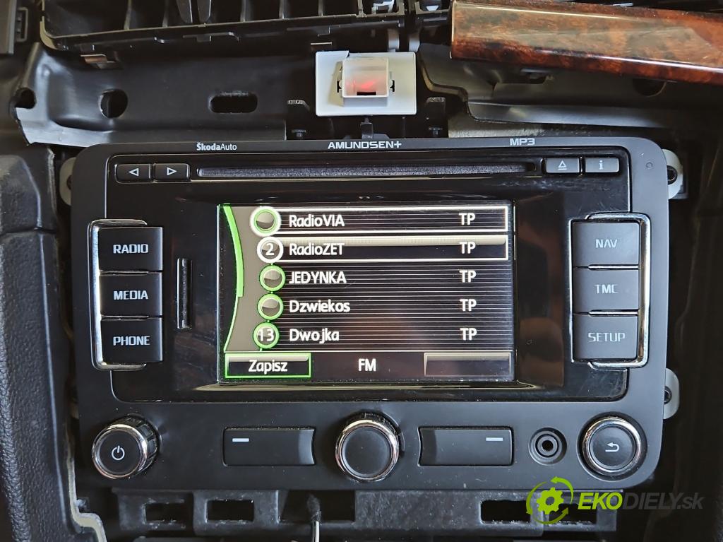 Skoda Superb II 2008-2015 2.0 TDI 140 HP manual 103 kW 1968 cm3 4- Radio originál 3T0035192A