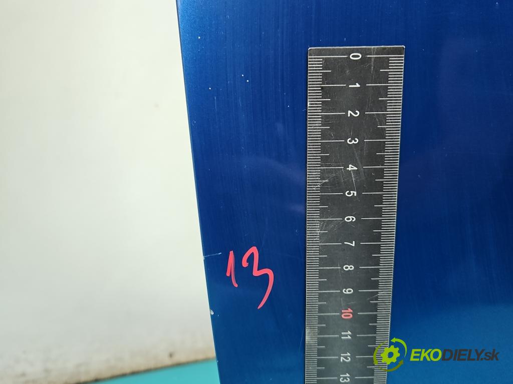 Peugeot 307 2.0 hdi 107 HP manual 79 kW 1997 cm3 5- zadní kufrové dveře  (Zadní kapoty)