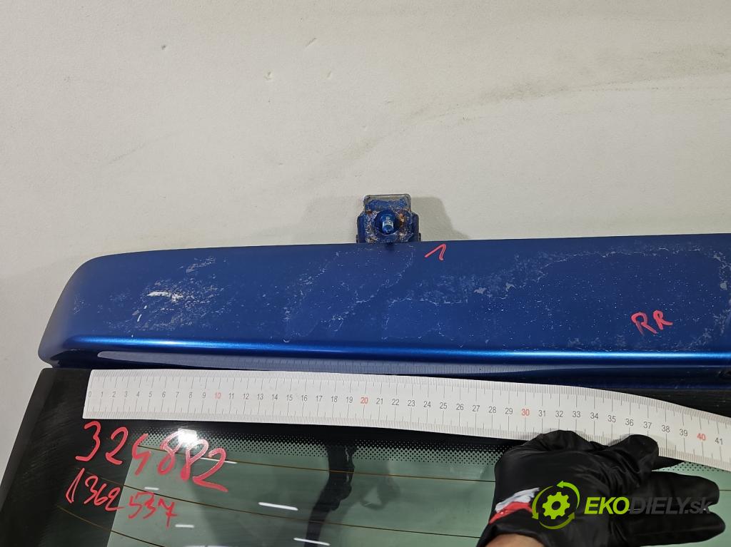 Peugeot 307 2.0 hdi 107 HP manual 79 kW 1997 cm3 5- zadní kufrové dveře  (Zadní kapoty)