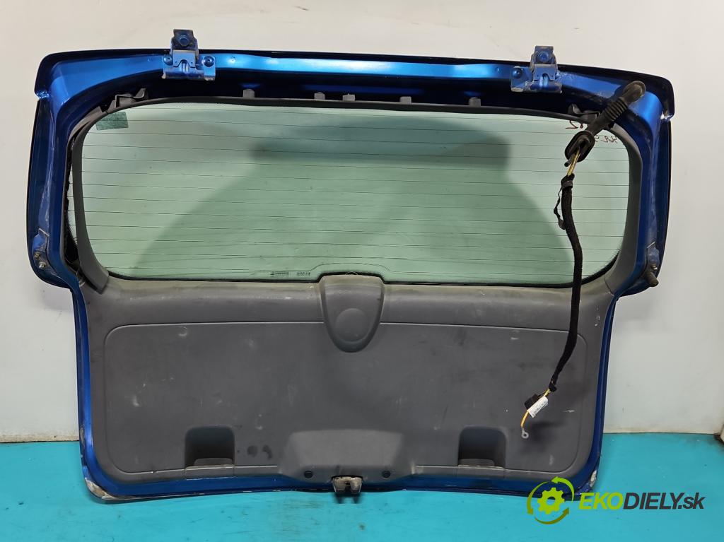 Peugeot 307 2.0 hdi 107 HP manual 79 kW 1997 cm3 5- zadní kufrové dveře  (Zadní kapoty)