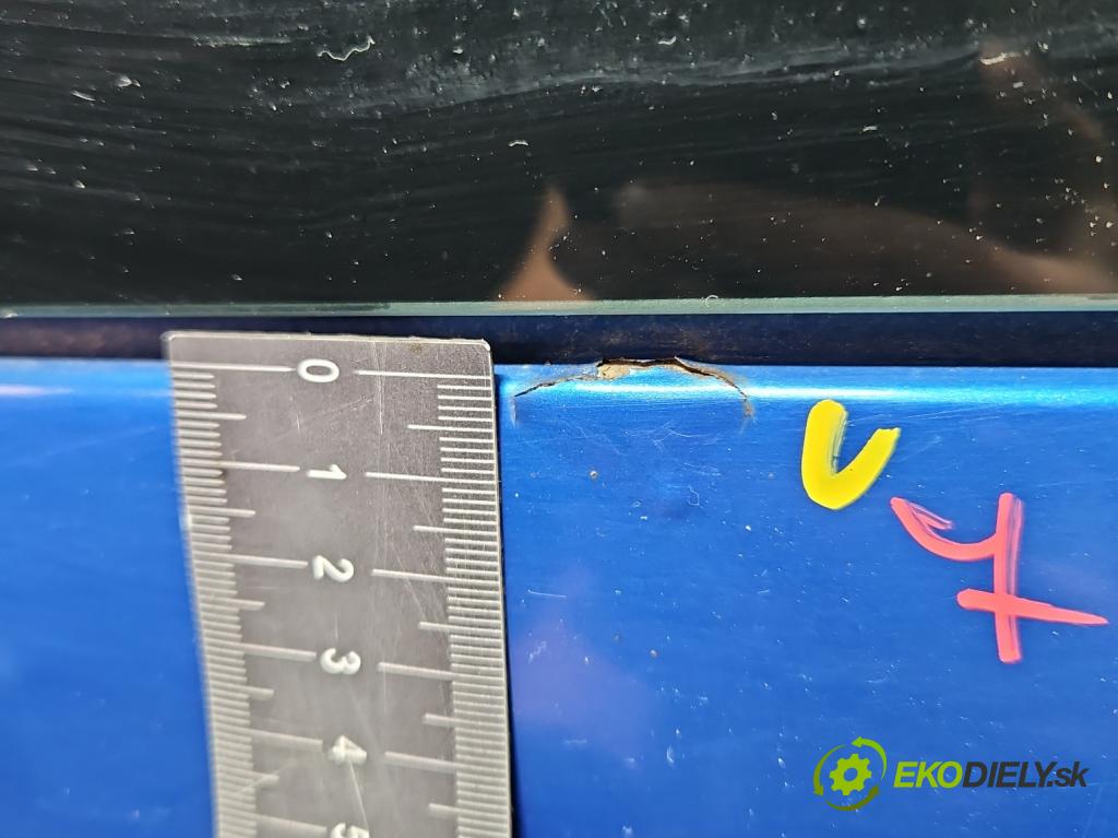 Peugeot 307 2.0 hdi 107 HP manual 79 kW 1997 cm3 5- zadní kufrové dveře  (Zadní kapoty)