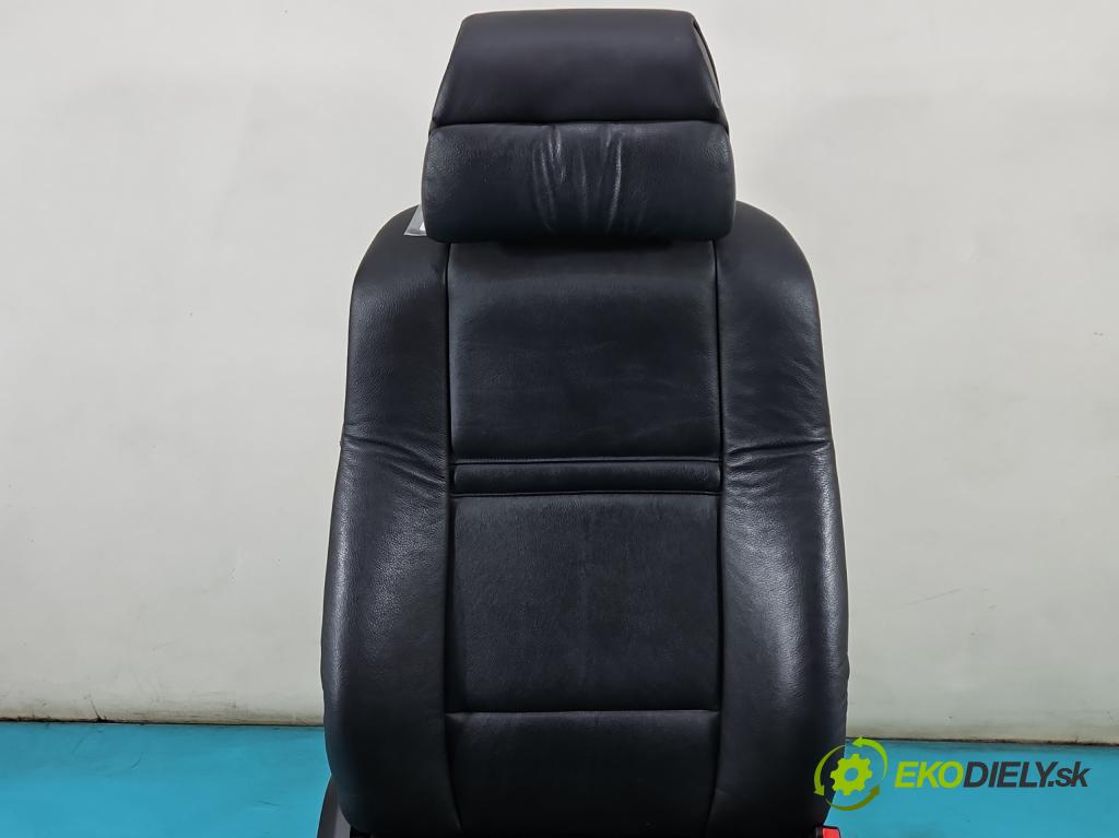 Bmw X5 E70 2006-2013 3.0d 235 HP automatic 173 kW 2993 cm3 5- Sedačka pravý  (Sedačky, sedadlá)